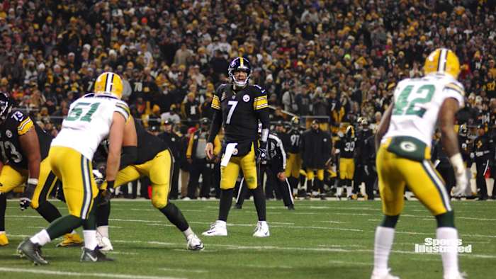 Ben Roethlisberger is 3-0 in the regular season against the Packers but lost the big one - Super Bowl XLV. (USA Today Sports Images)